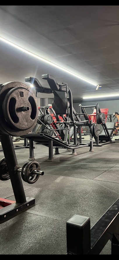 Mc2 Fitness Centro