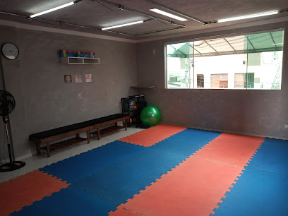 Krav-Maga Bukan Instrutor Marcus